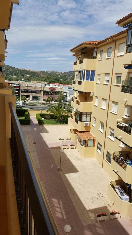 Apartamento Vinuela ฟูเอนฮิโรลา ภายนอก รูปภาพ