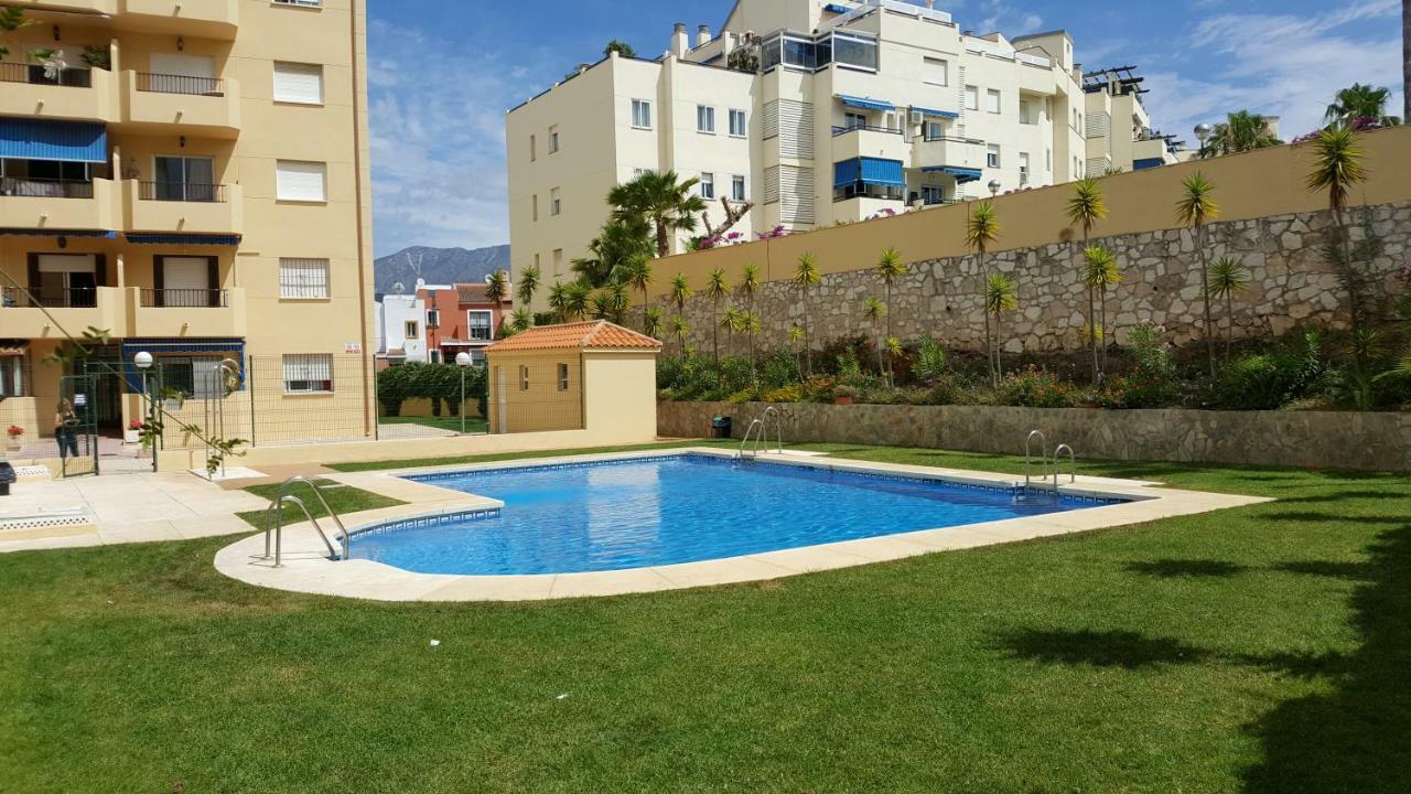 Apartamento Vinuela ฟูเอนฮิโรลา ภายนอก รูปภาพ